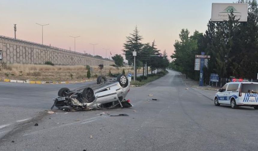 Eskişehir'de kontrolden çıkan otomobil takla attı