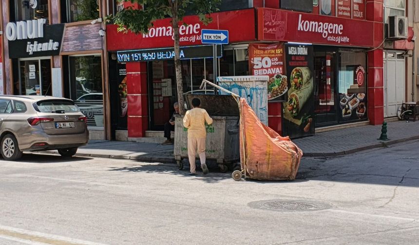 Eskişehir'in kanayan yarası: Çocuklar çöpte gelecek arıyor