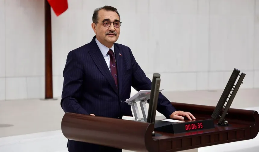 AK Parti Eskişehir Milletvekili Fatih Dönmez’e fahri doktora ünvanı verildi