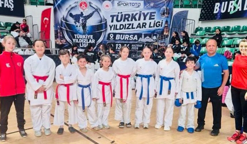 Karate Şampiyonasında Eskişehir fırtınası
