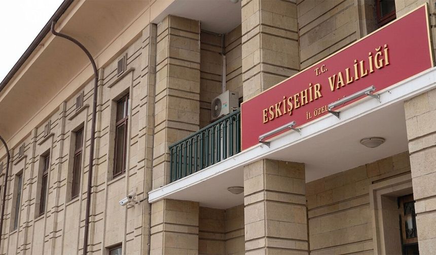Valilik Eskişehir sokaklarını mercek altına aldı: Dilencilere göz açtırılmıyor