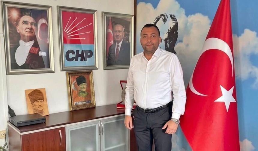 CHP Eskişehir İl Başkanlığı'na atanan Volkan Enver Kılıç, il binasında