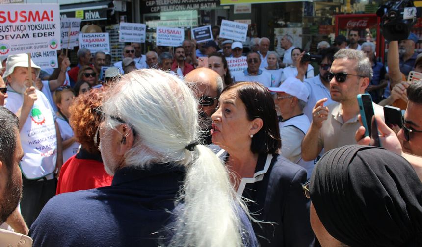 Eskişehir'de 'butlan' krizi: Jale Nur Süllü konuşmak istedi, emekliler 'hayır' dedi