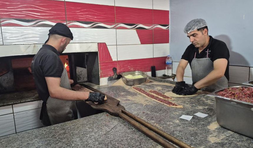 Eskişehir'de 300 derecelik fırın karşısında geçen 36 yıllık emek