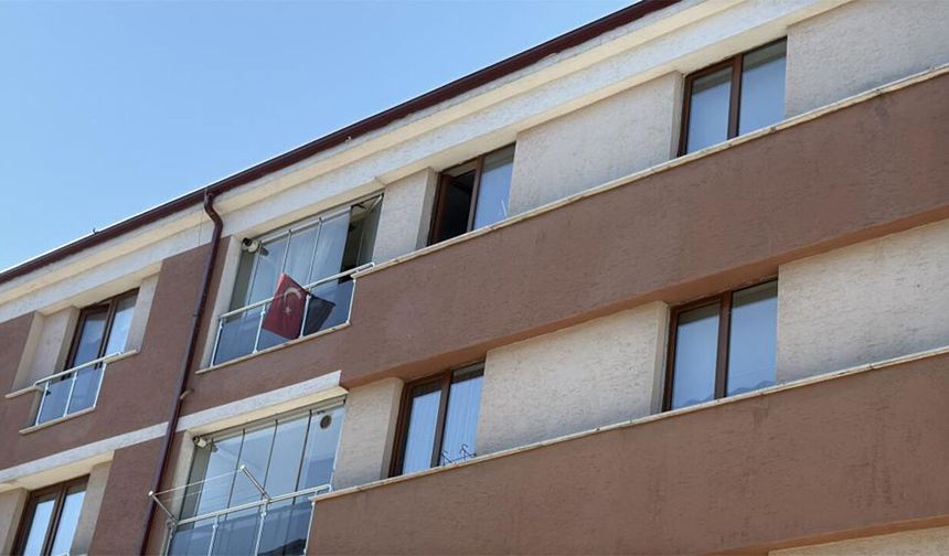 Eskişehir'de kötü kokular gelen evden acı haber