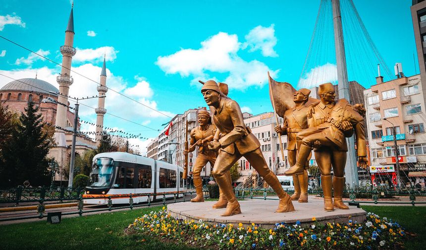Eskişehir’in dört mevsimi objektiflere taşınacak: Fotoğraf yarışmasına başvurular sürüyor