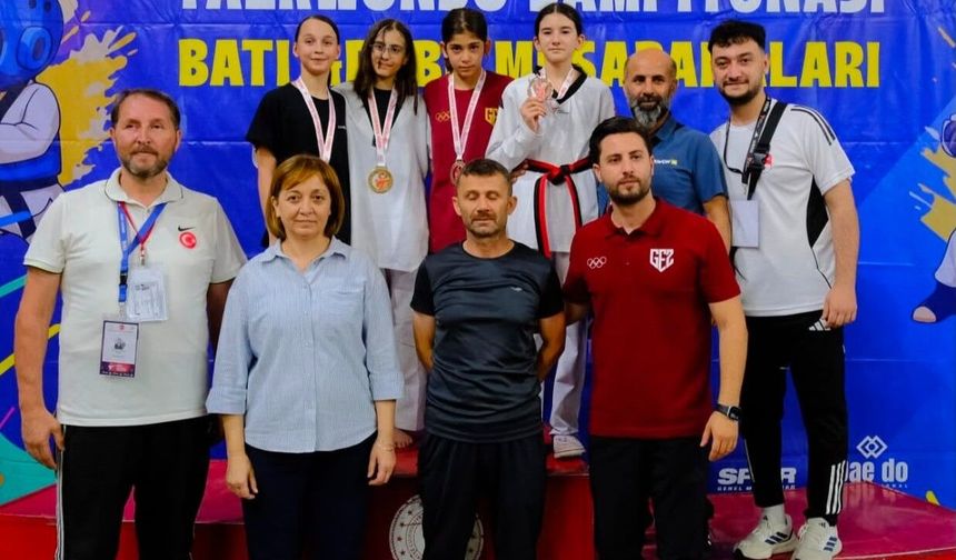 Kamer'de madalya sevinci