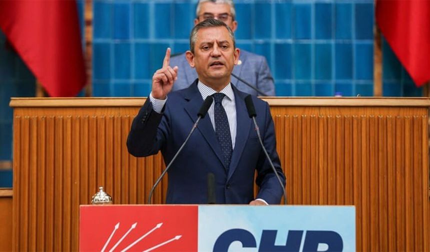Özgür Özel CHP'den istifa etti