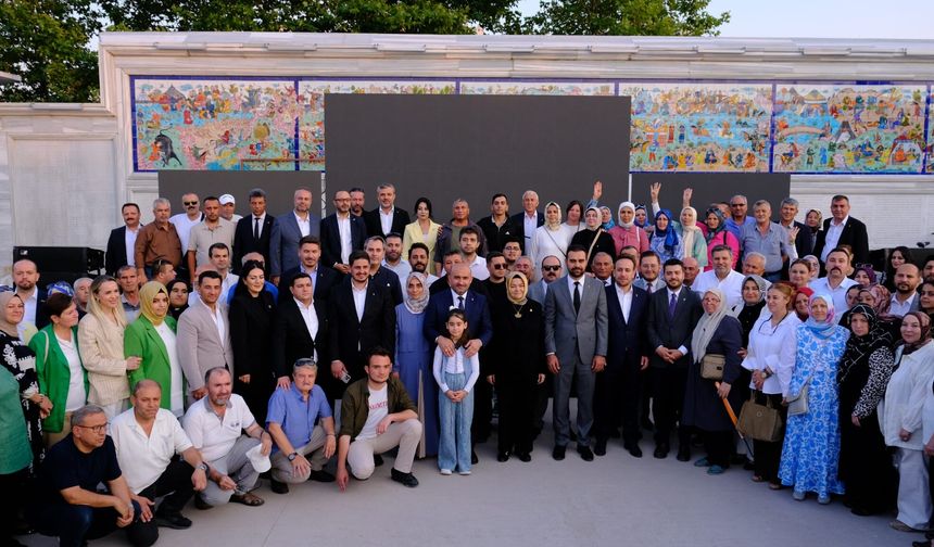 AK Parti'den Eskişehir'de 25. yıl kutlaması: "Üye sayımız 12 milyona dayandı"