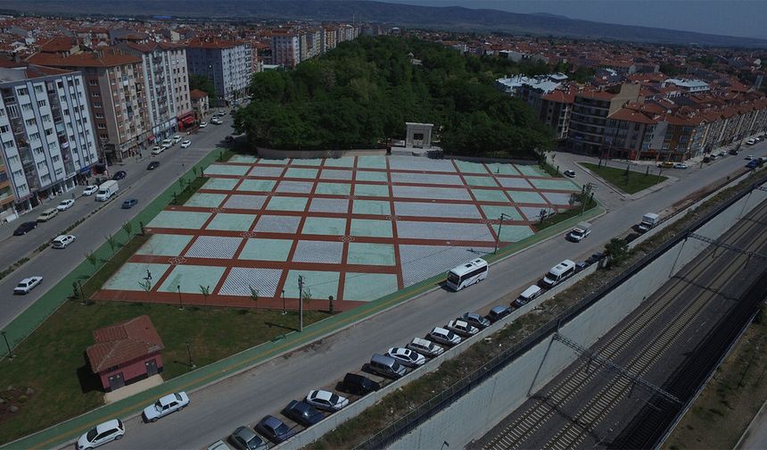 Son dakika: Eskişehir'de o meydanda bazı etkinlikler sınırlandırıldı
