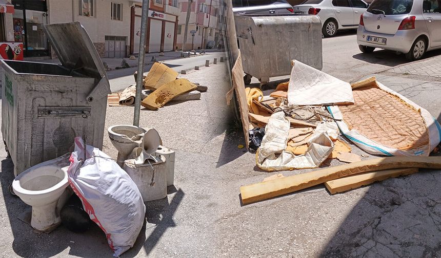 Eskişehir’de sokaklar ikinci el deposuna döndü