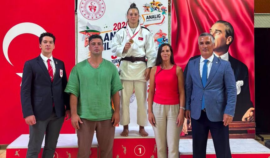 Eskişehirli judocu Tuana Kambur'dan gururlandıran başarı