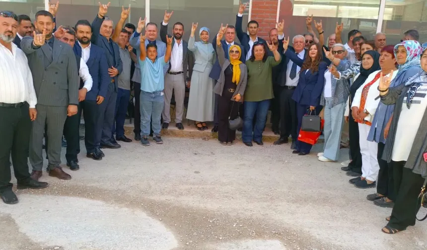 MHP Çifteler’de kongre yaptı: Mehmet Emin Yüce güven tazeledi