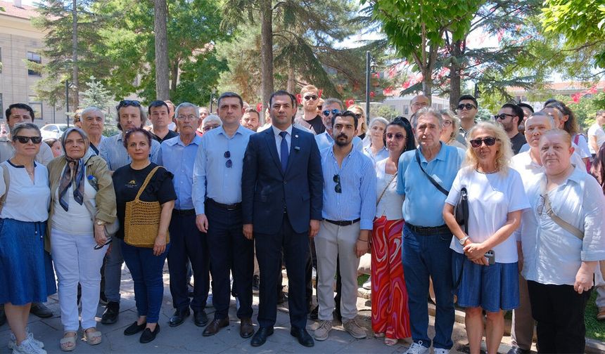 YENİ Parti Eskişehir’de resmen kuruldu: “Geçmişten gelen kırgınlıklara son verelim”