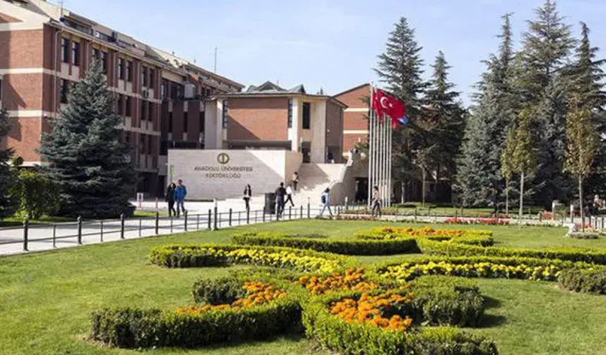Anadolu Üniversitesinde yeni akademik yılın ilk dersi belli oldu