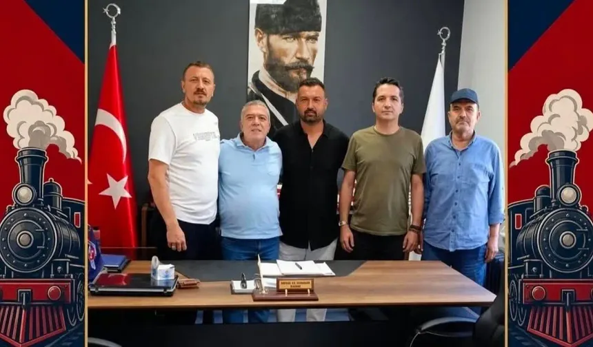Demirspor'da Salgınoğlu'ndan bomba sözler: Ya ben ya hoca!