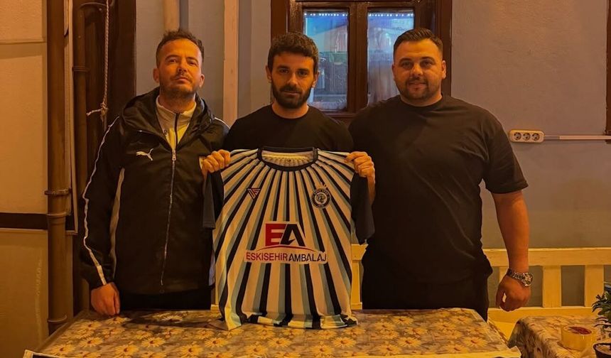 Emekspor'dan orta sahaya tecrübeli takviye