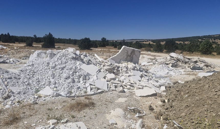 Eskişehir’de kaçak döküme geçit yok: Suçüstü yakalandılar