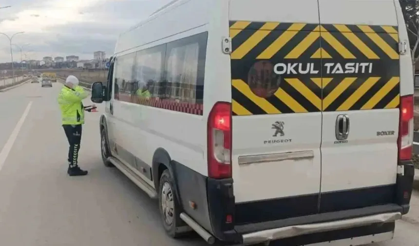 Eskişehir’de okul servisleri ve çevreleri denetlendi