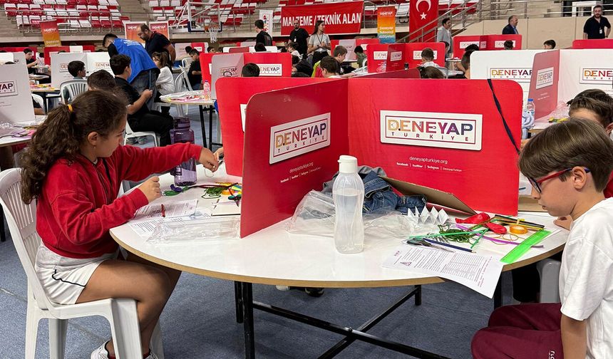 Eskişehir’de teknoloji heyecanı: Gençler bu sınavda hünerlerini sergiledi