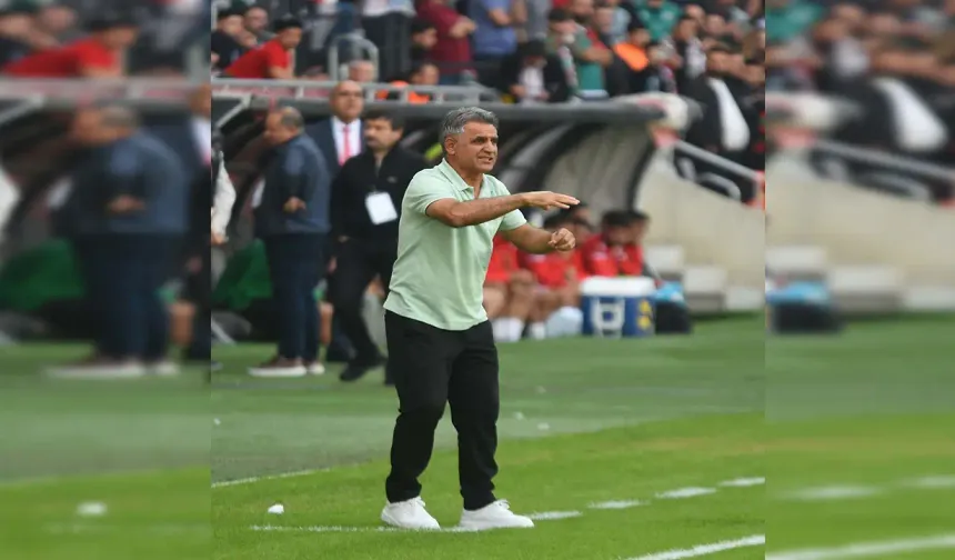 Karşıyaka'da ayrılık