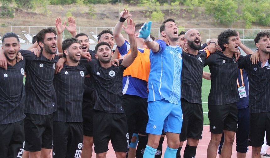 Şahinler zirve takibinde