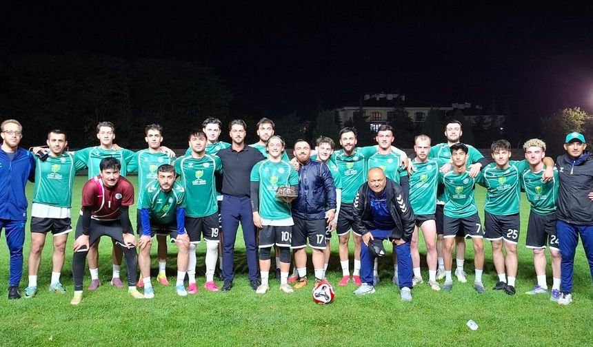 Şekerspor'a forma desteği