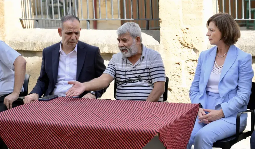 Ünlüce’den Kıbrıs gemi kazasında hayatını kaybeden Elmas Demir'in ailesine taziye ziyareti