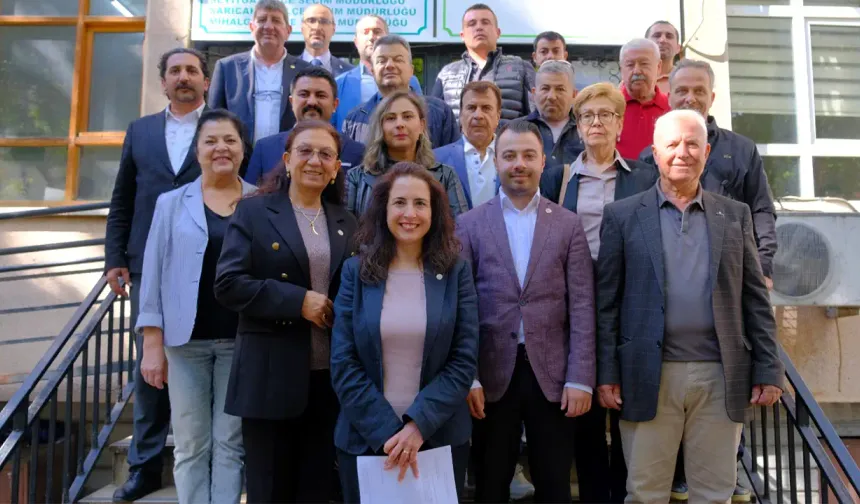 Emine Cevahir Çalıkuşu mazbatasını aldı
