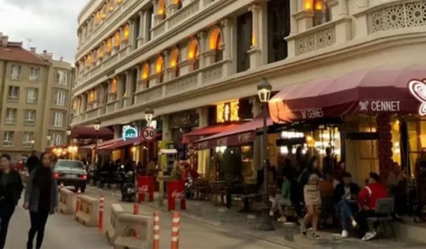 Eskişehir Kafeler Caddesi'nde gürültü ve trafik kargaşası!
