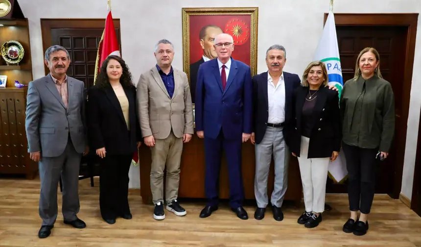 Eskişehir Yenikent için önemli adım: İmar planı sonrası Başkan Kurt’a ziyaret