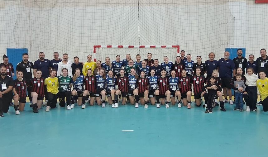 Odunpazarı SK Kadın Hentbol Takımı Avrupa'ya veda etti