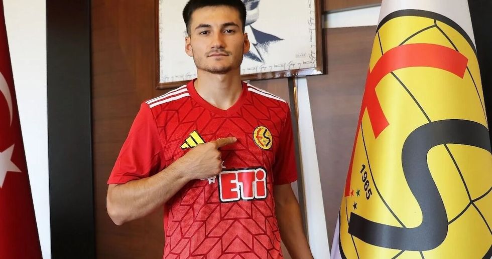 Bir dönem Eskişehirspor'daydı! Şimdi rakip oluyor