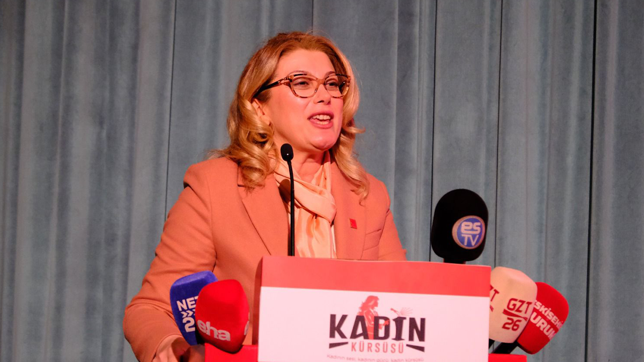 Chp Li Asu Kaya Boş Salona (1)