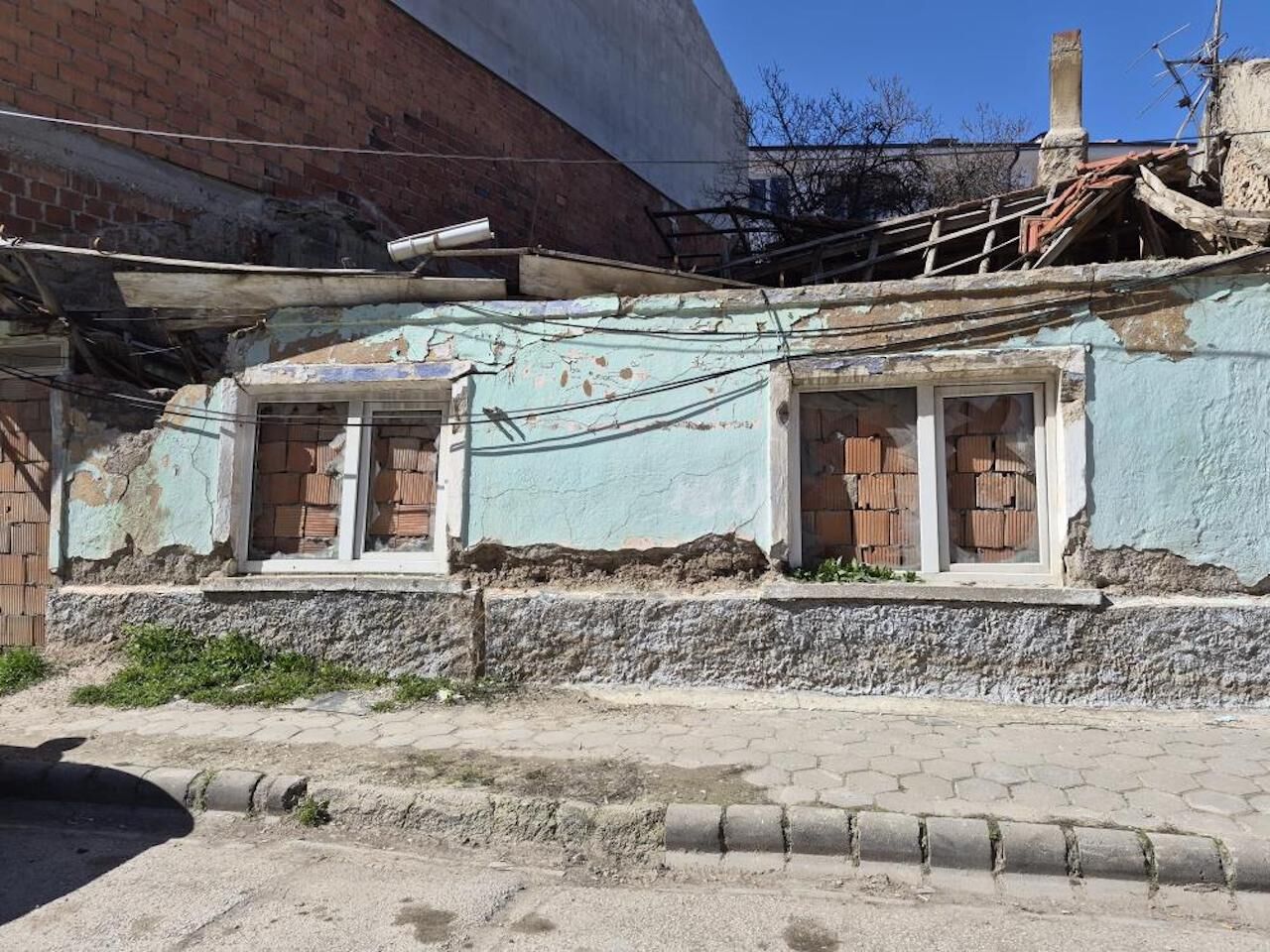 Eskişehirde O Mahalle Tehlike Saçıyor1