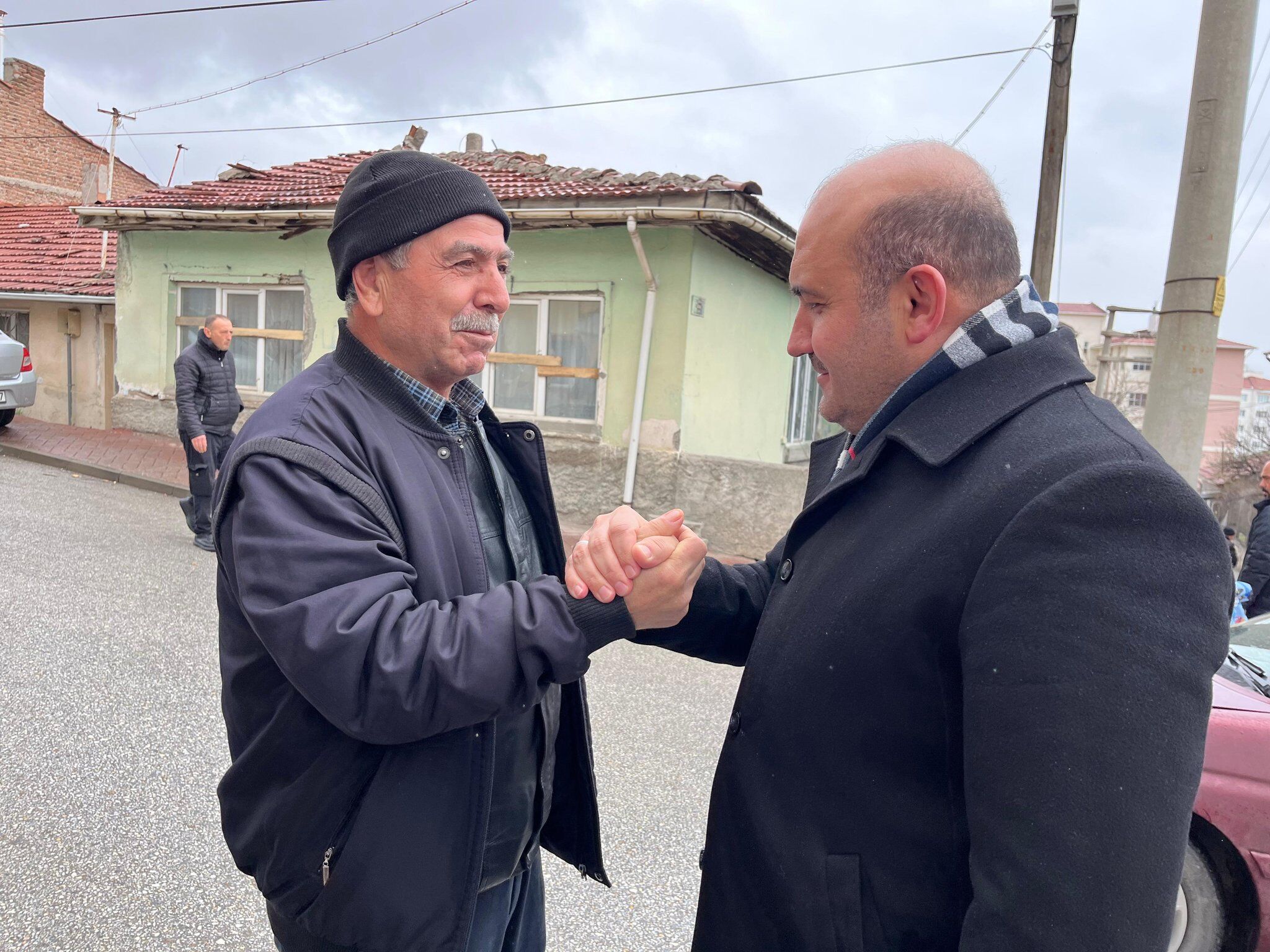 Biz Böyle Konuşturduk-1