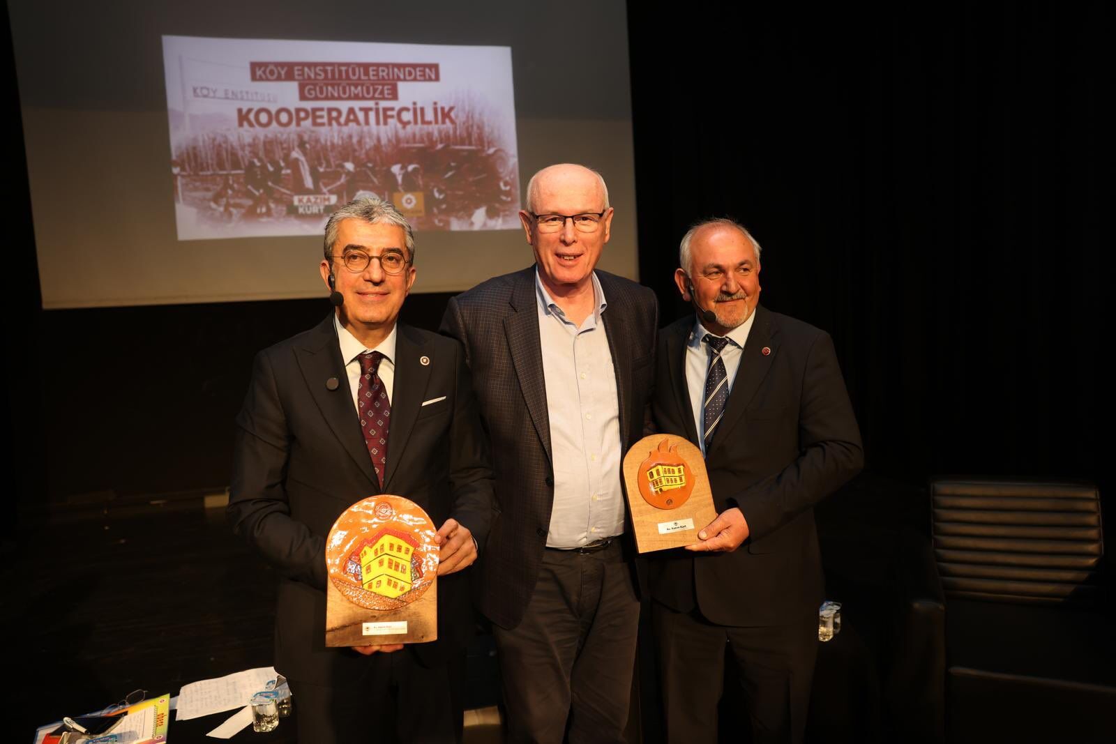 Biz Böyle Konuşturduk-2