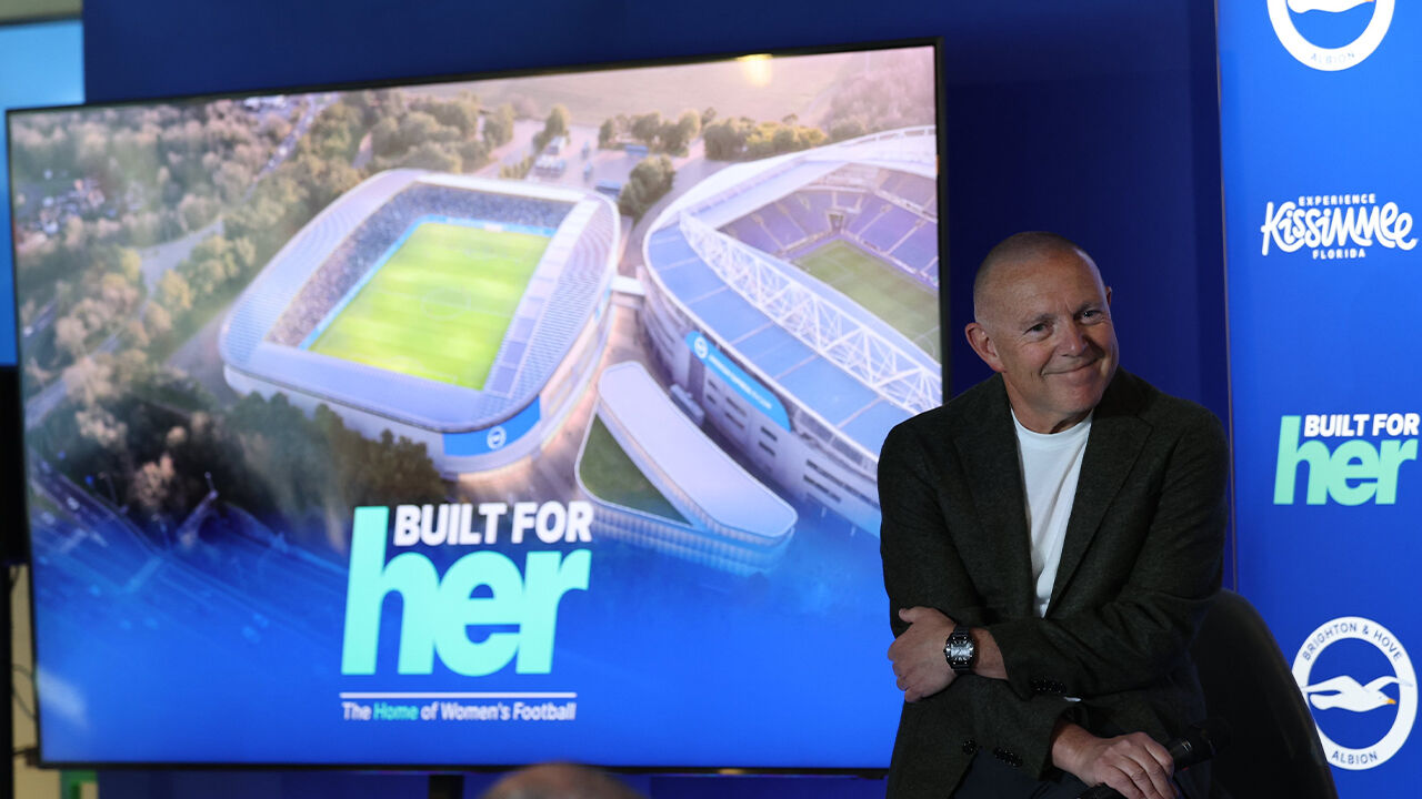 Brighton Kadın Futbol Takımı Için Saha Yapacak