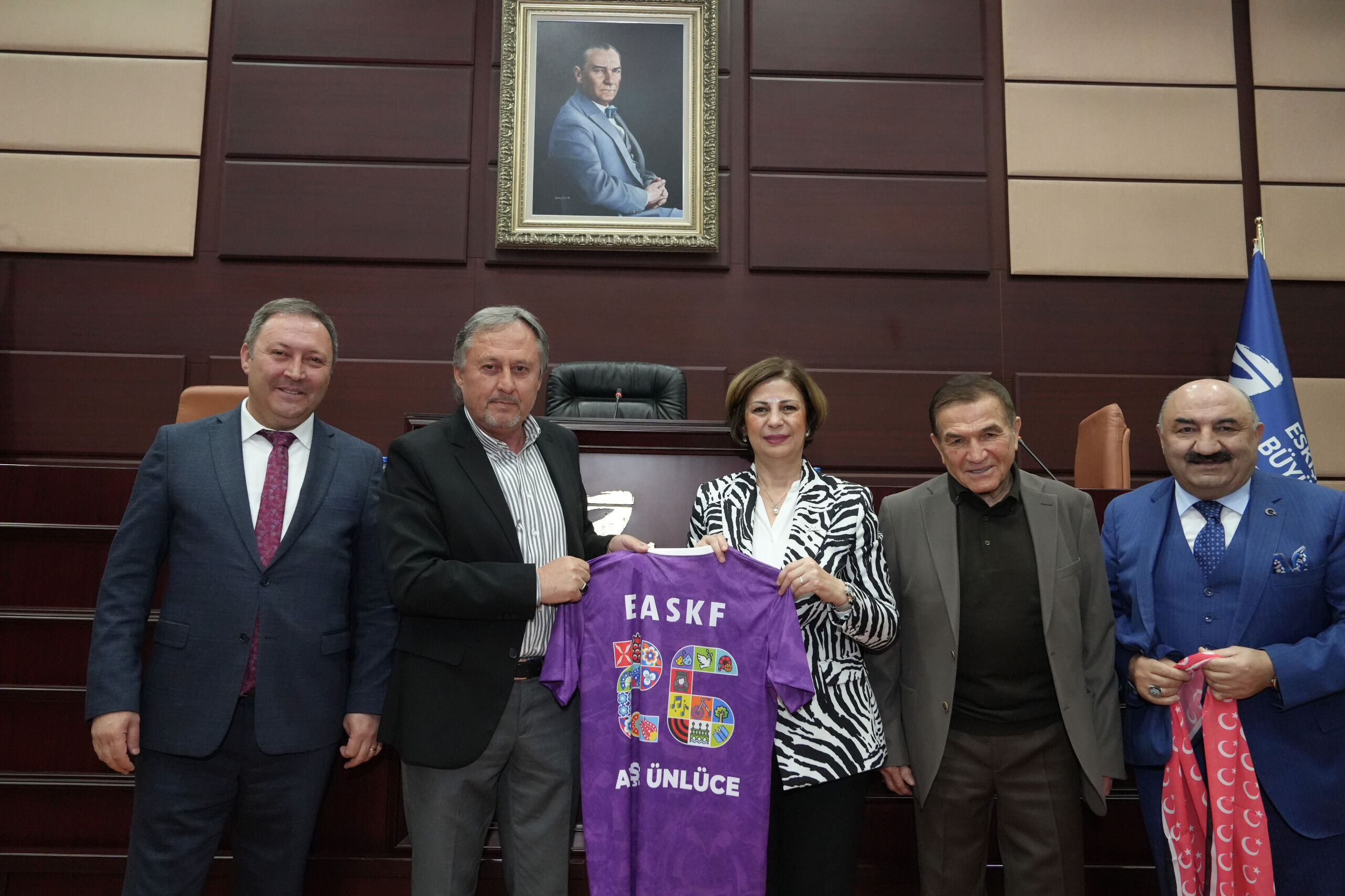 Büyükşehi̇rden Amatör Spor Kulüpleri̇ne 7 Mi̇lyon 620 Bi̇n Tl Destek (6)