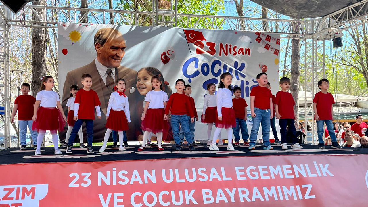 Kanlikavak’ta 23 Ni̇san Şenli̇kle Kutlandi 2