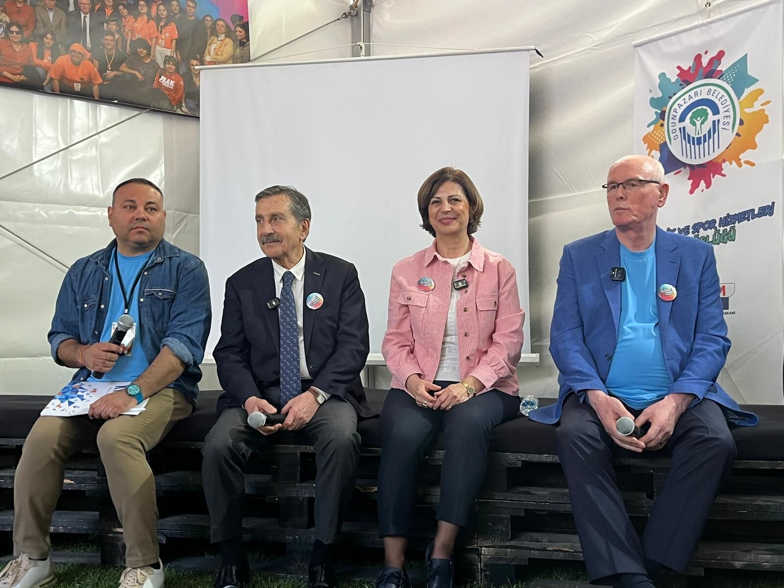 3D Gençlik Festivali Renkli Görüntülerle Başladı 3