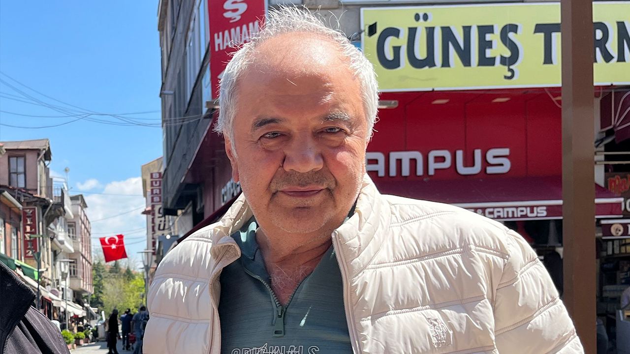 Akif Çekiç