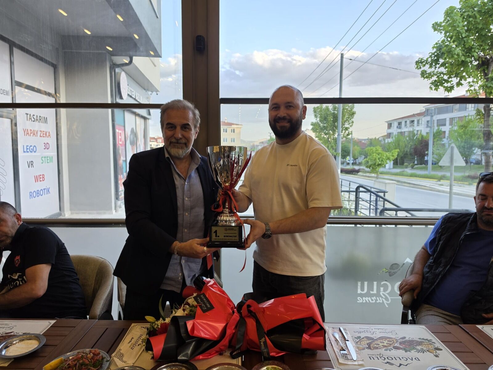 Eskişehir Masterler’den Şampiyonluk Gecesi1