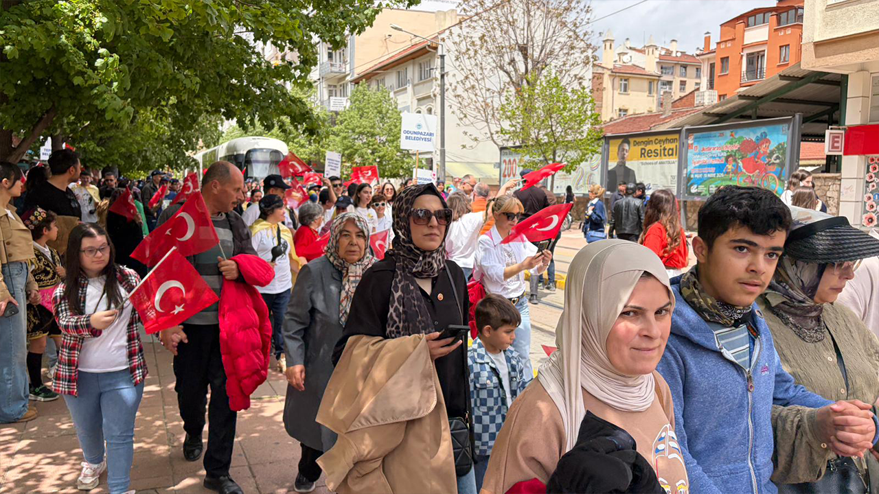 Eskişehir’de Engelsiz Sokak Festivali Renkli Görüntülere Sahne Oldu