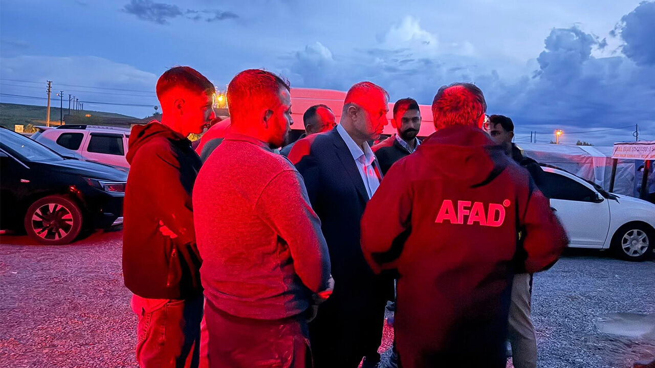 Ak Parti İl Başkanı Albayrak'tan Çifteler'e Geçmiş Olsun Mesajı