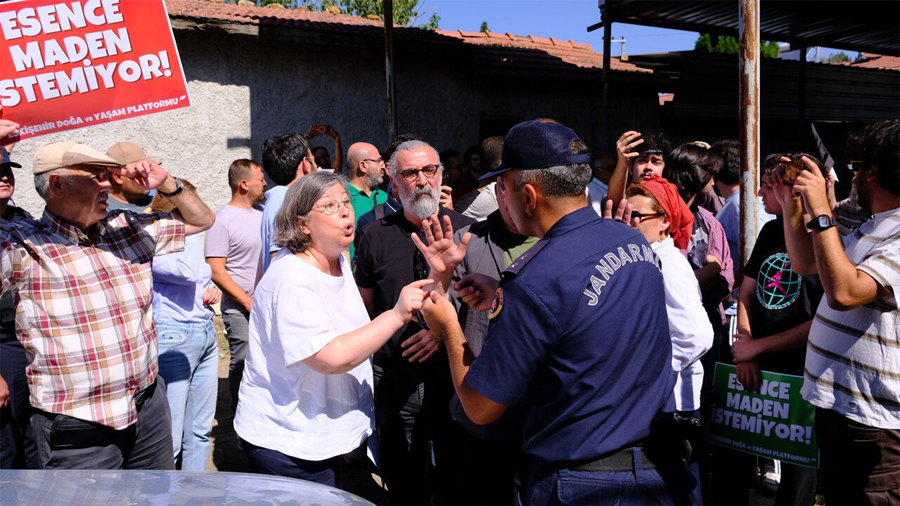 Alpu’da maden tutanakları kaçırıldı: Vatandaşlar halkın katılımı toplantısına izin vermedi