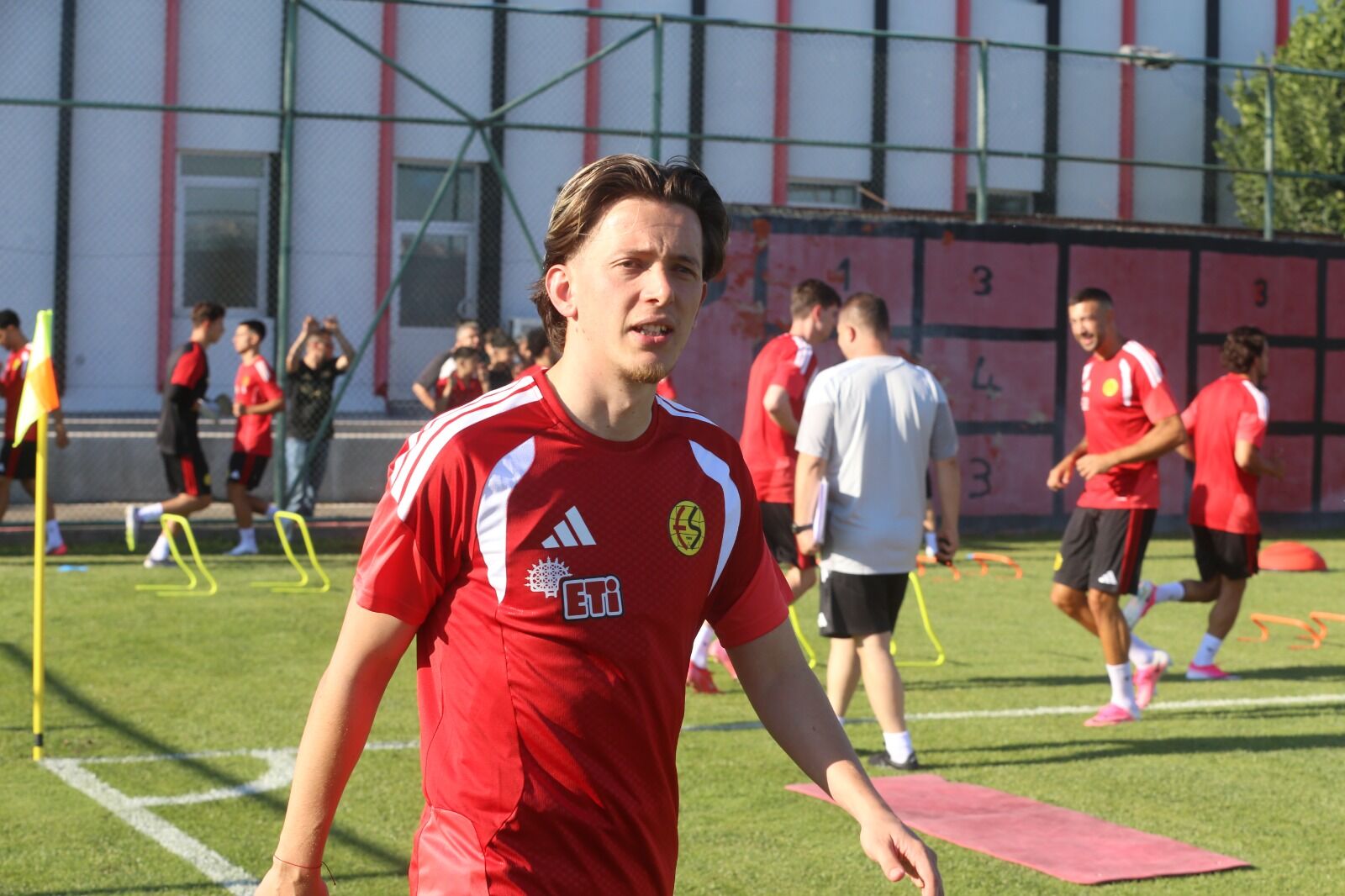 "Birçok teklife rağmen tercihim Eskişehirspor oldu"
