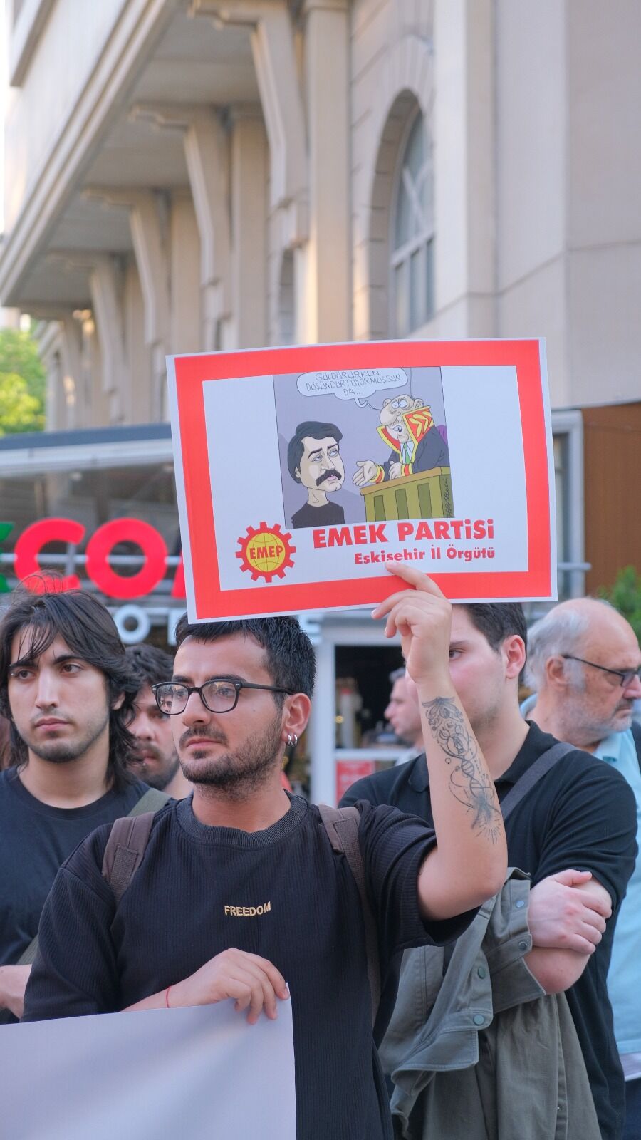 Deniz Göktaş’ın Tutuklanması Eskişehir’de Protesto Edildi21