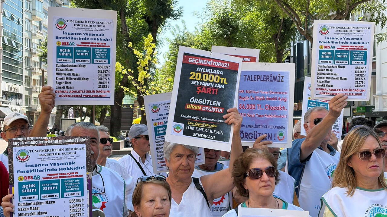 Emeklilerden En Düşük Aylık Düzenlemesine Tepki 'Adaletli Gelir Dağılımı Sağlanmalı'2