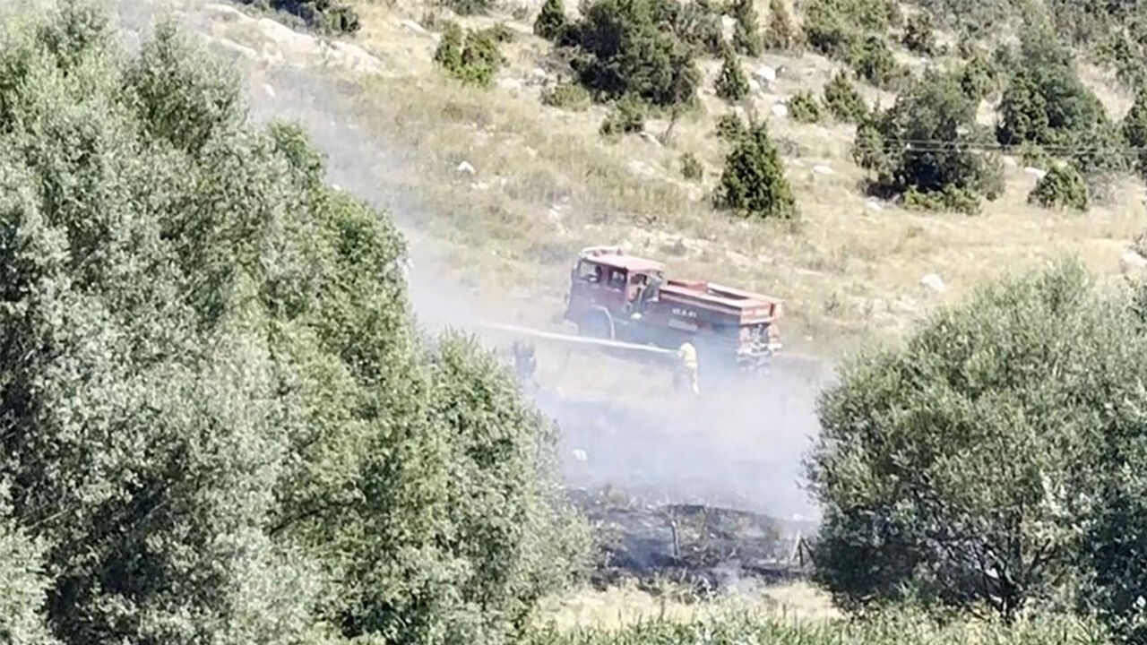 Eskişehir Kütahya Yolunda Yangın Paniği Vatandaş Gazeteci Gibi Anons Yaptı2